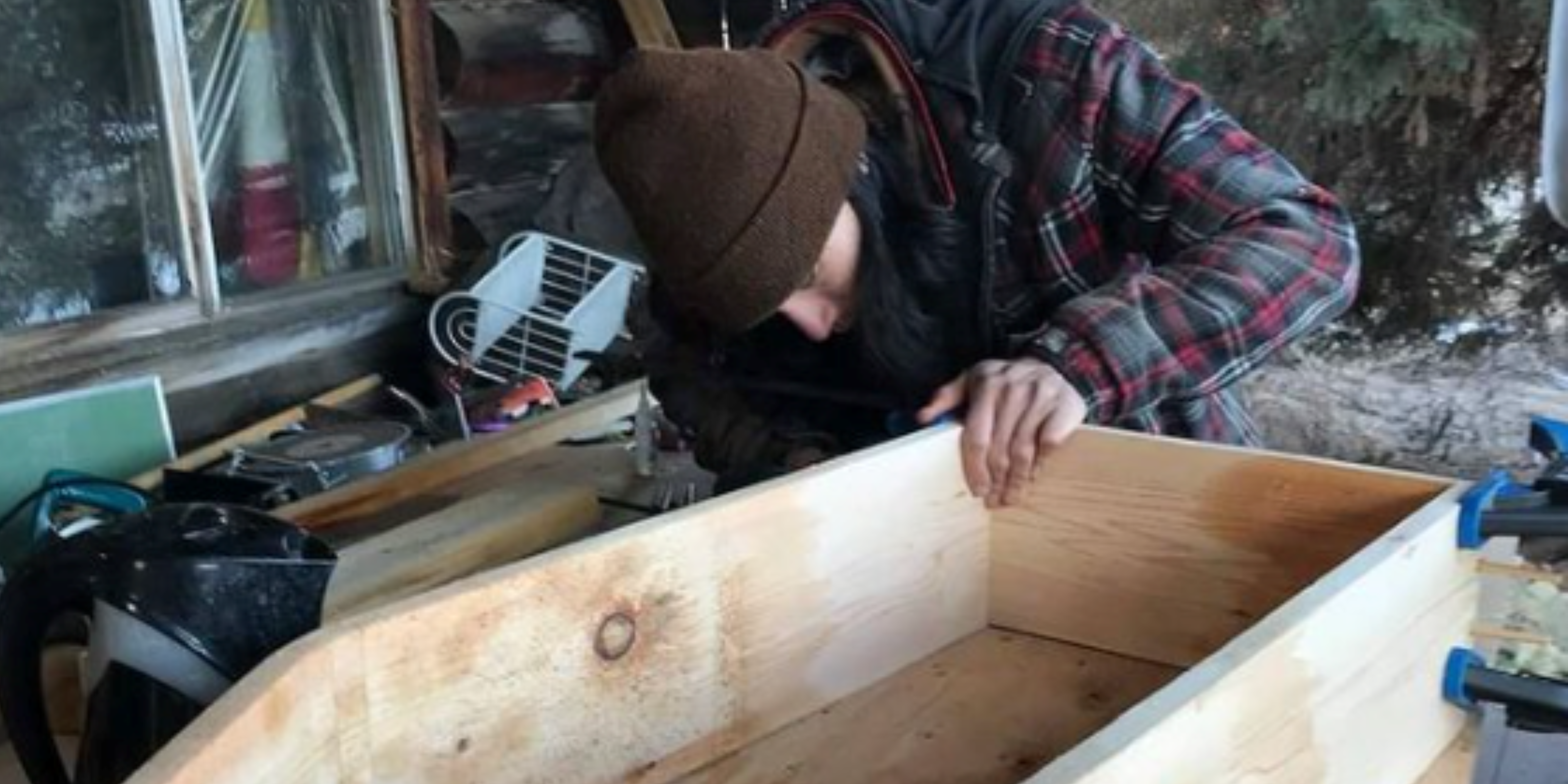 Denzel building a bent box